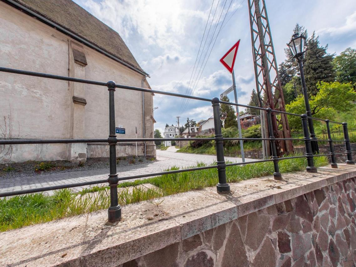 Banská ŠtiavnicaFrauenbergアパートメント エクステリア 写真