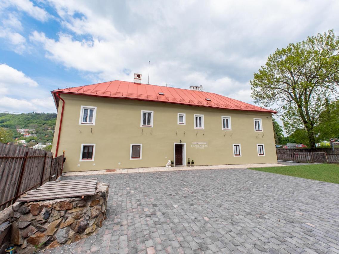 Banská ŠtiavnicaFrauenbergアパートメント エクステリア 写真